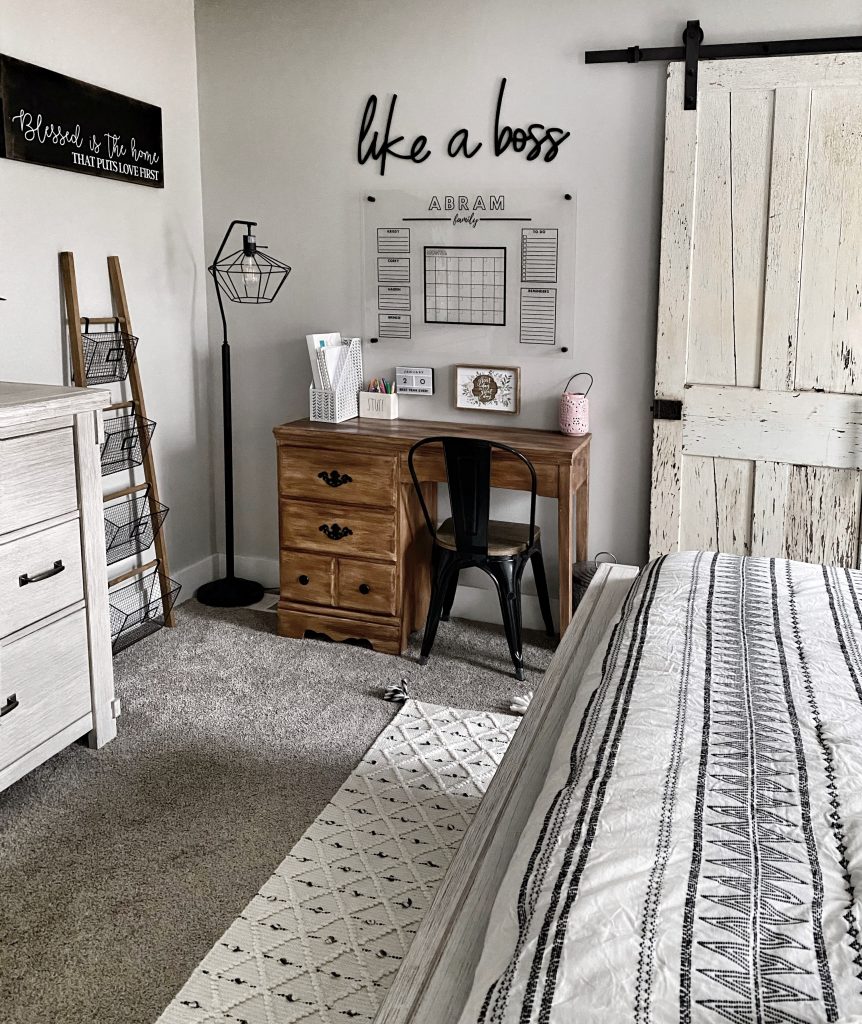 Master Bedroom Makeover - Farmhouse Style Master Boho Bedroom Decor Boho Farmhouse Modern Farmhouse Home Office
