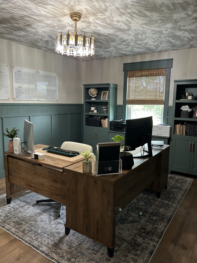 Shop my home by room - Office 

#homeoffice #office #myoffice #officemakeover #officespace #workstation #homeworkspace #workfromhome #modernoffice #modernhomeoffice 